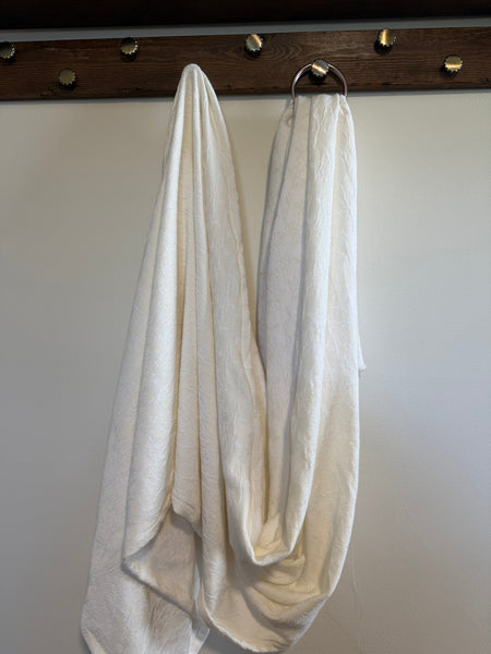 Snuggle Blend- Undyed